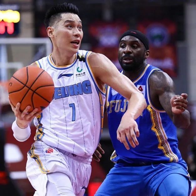 里程碑夜！北京首钢主帅复盘；德甲清晨刷纪录；信心回归；数据趋势出现新变化的简单介绍