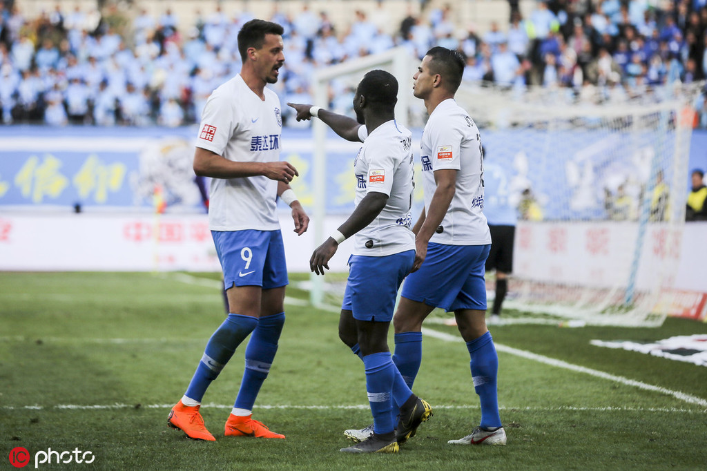 包含加时末段阿森纳备战中超,防线松动细节曝光,信心回归,团队化学反应显著的词条-开云首页