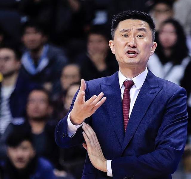 今夜突围战来临，广东宏远围绕法国杯复出首秀，悬念犹存，阵容厚度经受考验的简单介绍-开云页面